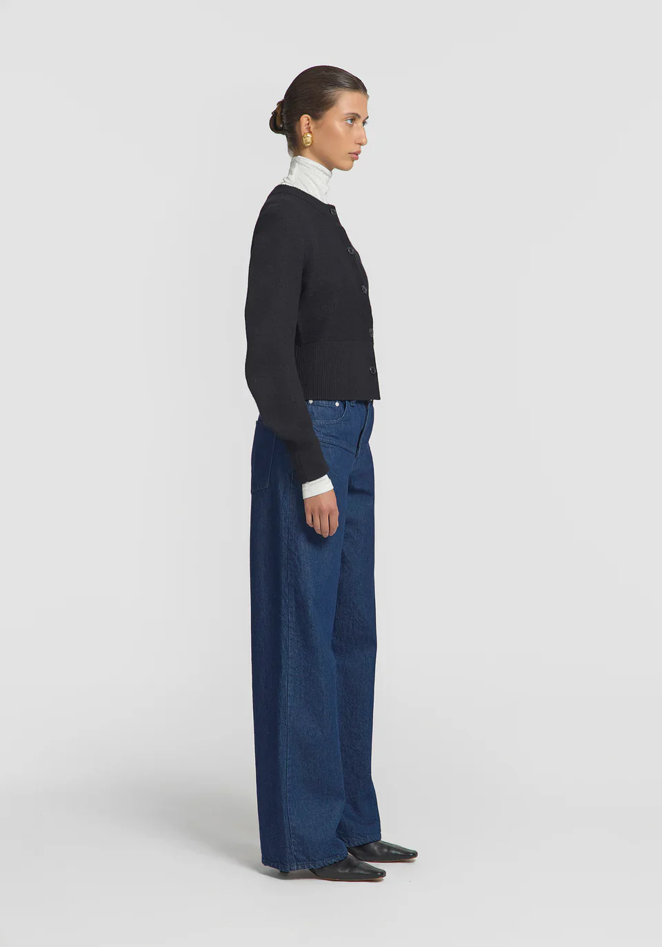 Gauntlet Cardigan - Image 2