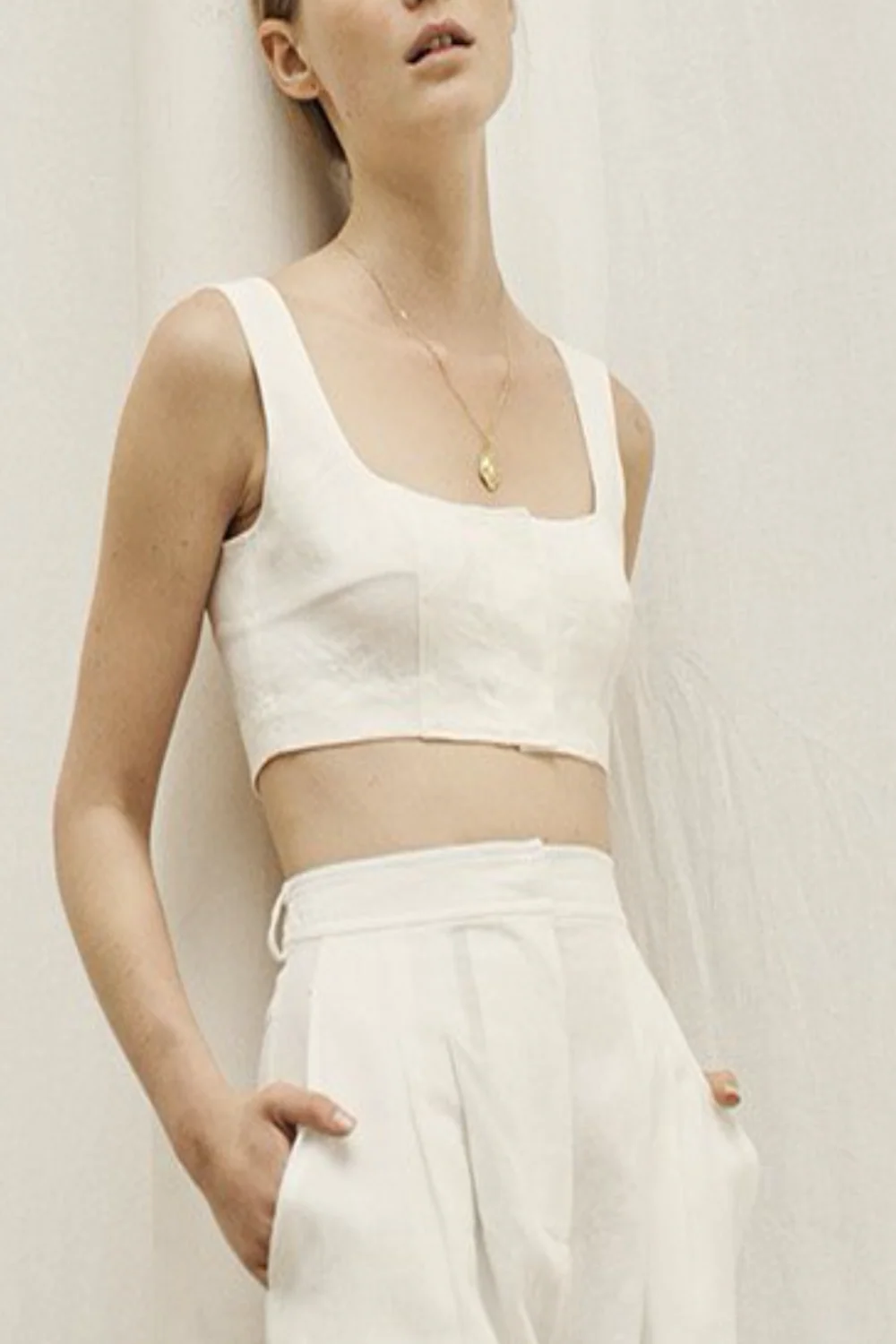 JirJa Linen Crop Top (Final Sale)