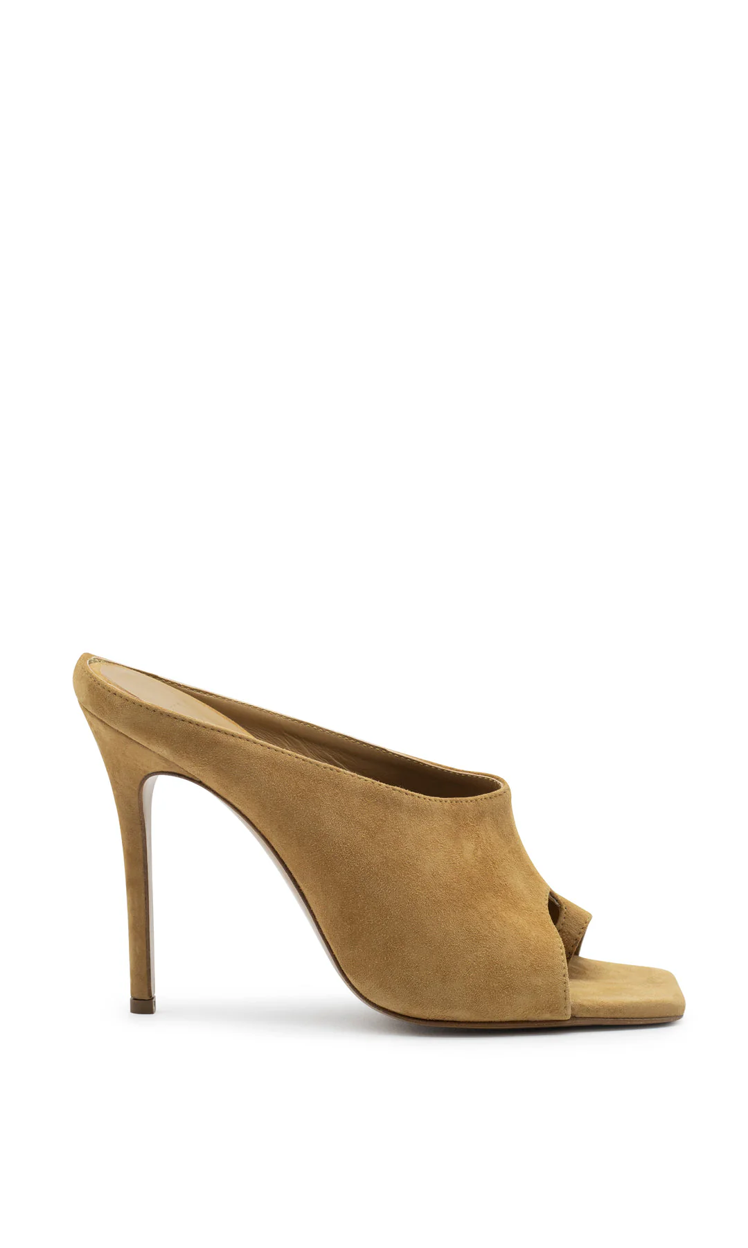 Keira Tobacco - Image 2