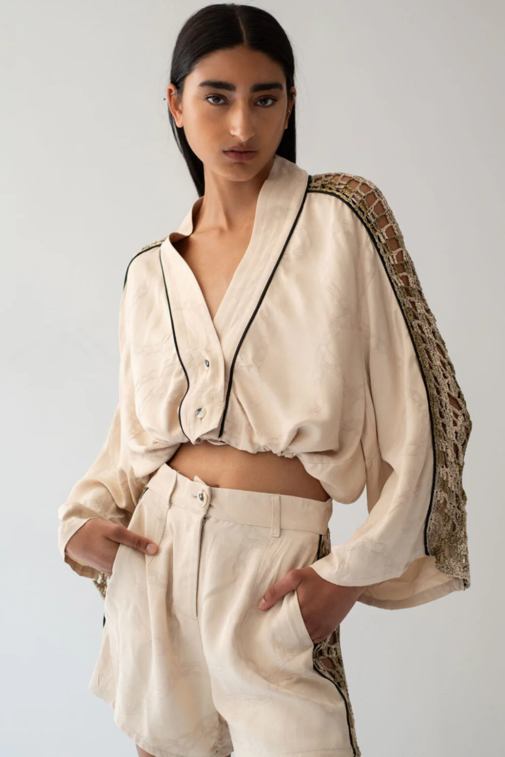 Urmi Holy Cropped Kimono
